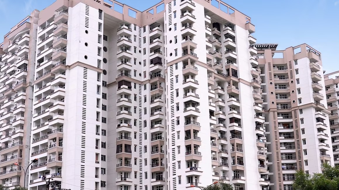 Ramprastha Pearl Court in Vaishali